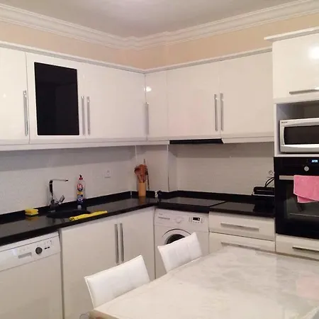 Keskin Holiday Homes 公寓